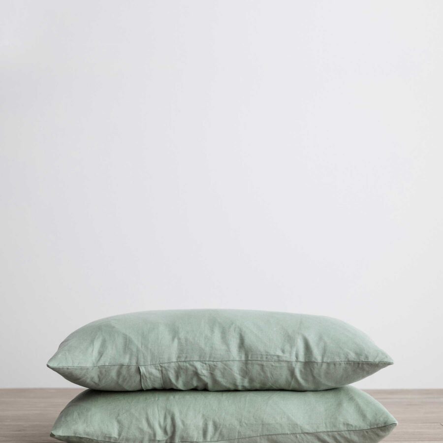 Washed Linen Pillowcase Pair in Sage