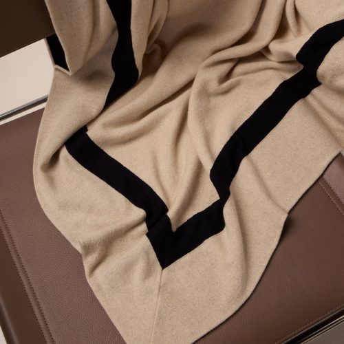 Cashmere-Throw-Aria-03